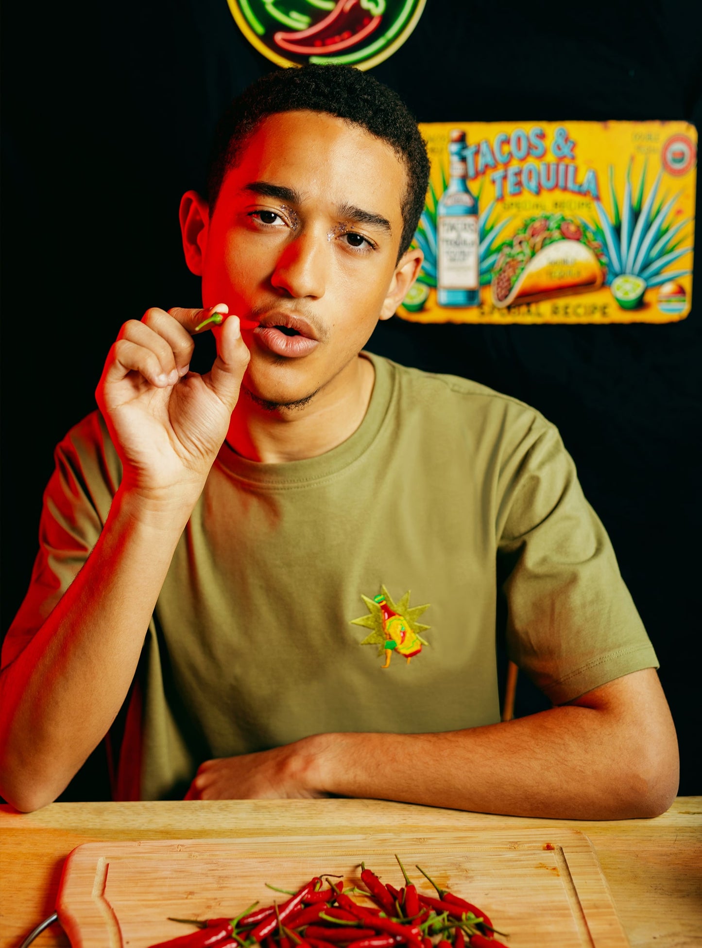 T-SHIRT - PIMENT