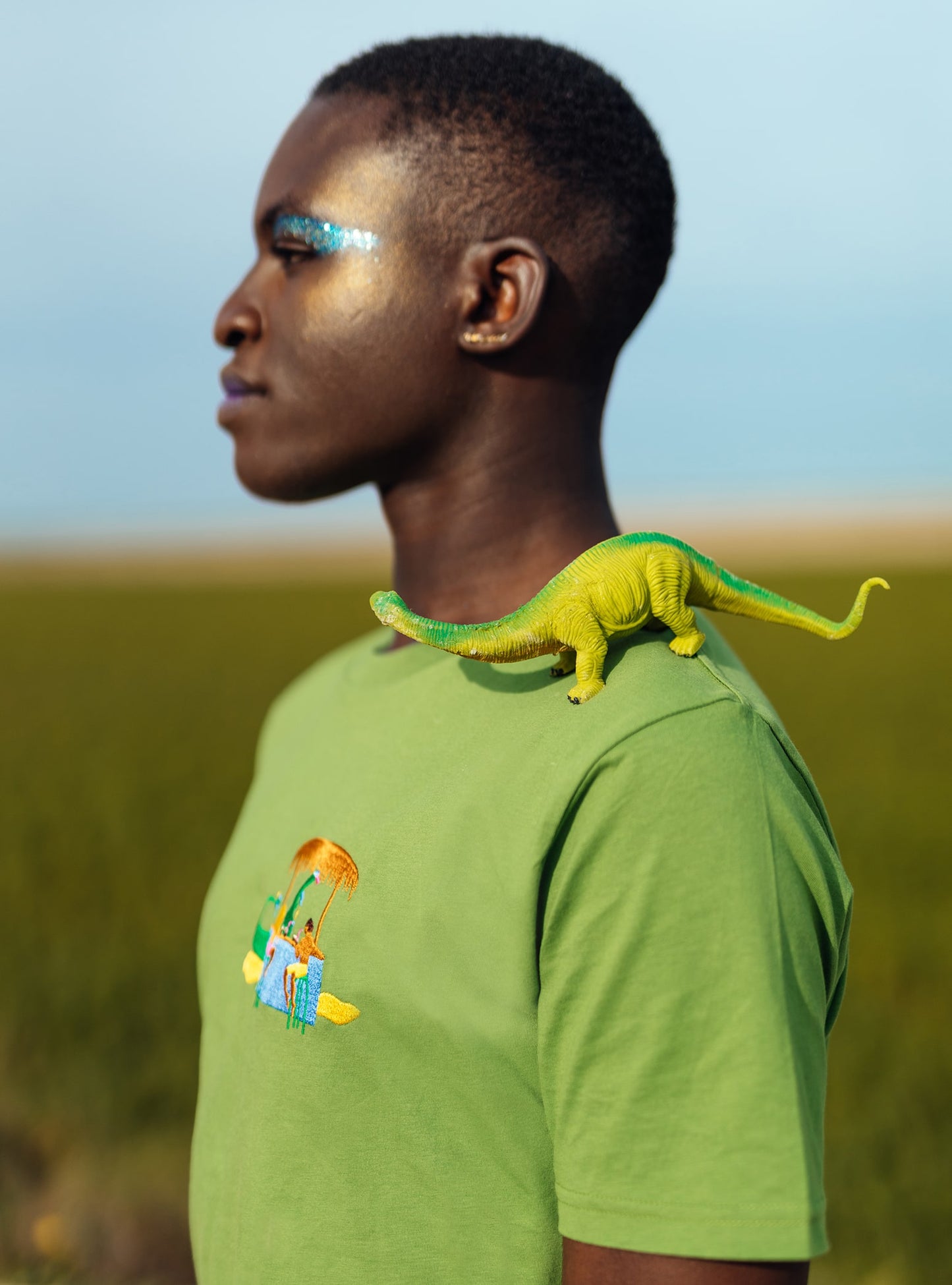 T-SHIRT - DINO BARMAN